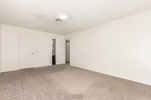 2702 W Brooks St, Chandler, AZ 85224 - Photo 26