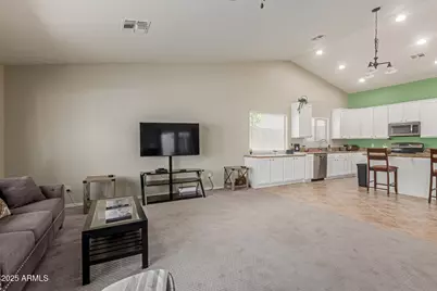 5520 E Holmes Avenue, Mesa, AZ 85206 - Photo 4