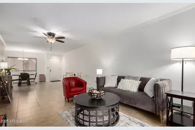 12222 N Paradise Village Parkway S #315, Phoenix, AZ 85032 - Photo 2