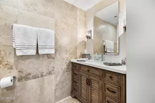 7117 E Rancho Vista Dr, Scottsdale, AZ 85251 - Photo 42