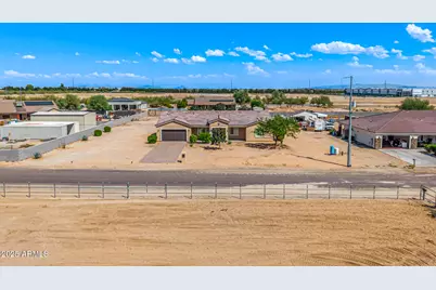2319 N 192nd Avenue, Buckeye, AZ 85396 - Photo 70
