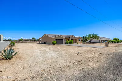 2319 N 192nd Avenue, Buckeye, AZ 85396 - Photo 4