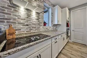 13532 W Sierra Vista Dr, Glendale, AZ 85307 - Photo 26