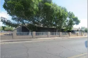 68 W 10th Ave, Mesa, AZ 85210 - Photo 2