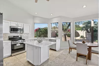 5434 E Campo Bello Drive, Scottsdale, AZ 85254 - Photo 10