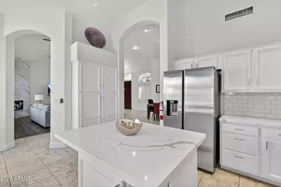 5434 E Campo Bello Drive, Scottsdale, AZ 85254 - Photo 8