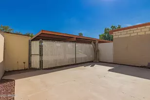 7839 N 49th Ave, Glendale, AZ 85301 - Photo 24