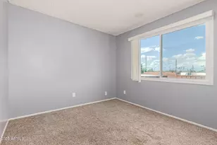 7839 N 49th Ave, Glendale, AZ 85301 - Photo 16