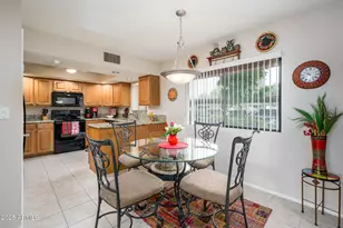 12212 N Paradise Vlg Pkwy S, Phoenix, AZ 85032 - Photo 8