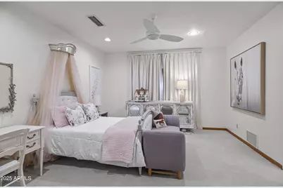 8817 N 58th Place, Paradise Valley, AZ 85253 - Photo 18