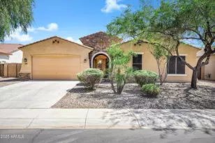 3567 E Chestnut Ln, Gilbert, AZ 85298 - Photo 1