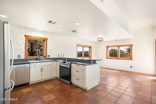 8800 E Cuervos Viejos Trail, Hereford, AZ 85615 - Photo 20