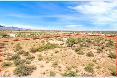 8800 E Cuervos Viejos Trail, Hereford, AZ 85615 - Photo 10