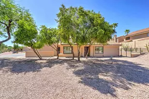 1658 N Sierra Vista Dr, Tempe, AZ 85288 - Photo 30