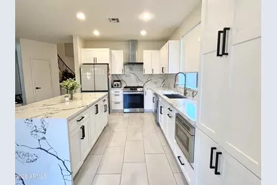 8345 W Carol Avenue, Peoria, AZ 85345 - Photo 1