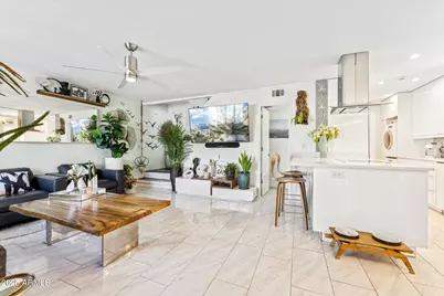 1811 E Hayward Avenue #1, Phoenix, AZ 85020 - Photo 2