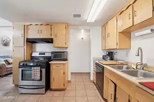 8514 North 8th St, Phoenix, AZ 85020 - Photo 10