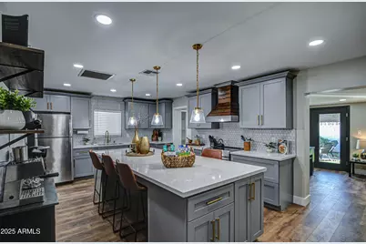 8325 E Granada Road, Scottsdale, AZ 85257 - Photo 1