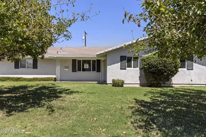 8308 E Minnezona Avenue, Scottsdale, AZ 85251 - Photo 1