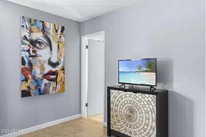 8308 E Minnezona Avenue, Scottsdale, AZ 85251 - Photo 18