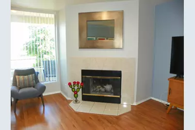 10080 E Mountainview Lake Drive #230, Scottsdale, AZ 85258 - Photo 4