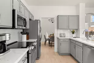 1143 E Amberwood Dr, Phoenix, AZ 85048 - Photo 26