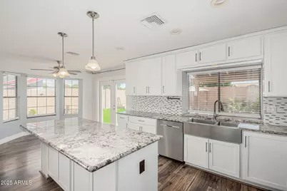 16429 N 55th Place, Scottsdale, AZ 85254 - Photo 10