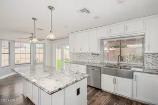 16429 N 55th Pl, Scottsdale, AZ 85254 - Photo 10