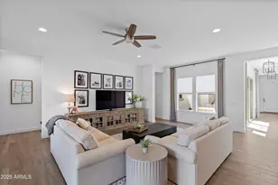 16986 W Canterbury Dr, Surprise, AZ 85388 - Photo 4