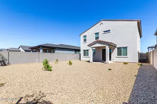 18207 W Daley Ln, Surprise, AZ 85387 - Photo 38