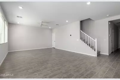 18207 W Daley Lane, Surprise, AZ 85387 - Photo 8