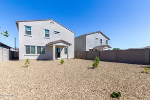 18207 W Daley Ln, Surprise, AZ 85387 - Photo 40
