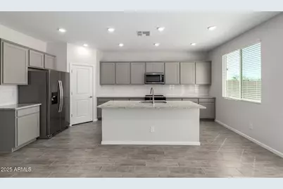 18207 W Daley Lane, Surprise, AZ 85387 - Photo 12