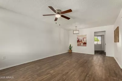 13227 N 110th Avenue, Sun City, AZ 85351 - Photo 6