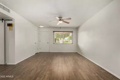 13227 N 110th Avenue, Sun City, AZ 85351 - Photo 8