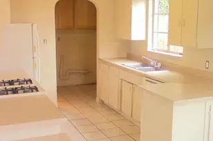 114 S Lebaron St, Mesa, AZ 85210 - Photo 10