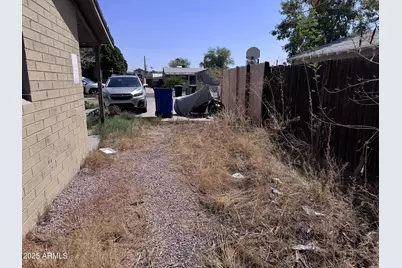 114 S Lebaron Street, Mesa, AZ 85210 - Photo 48