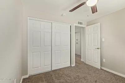 1724 W Voltaire Avenue, Phoenix, AZ 85029 - Photo 18