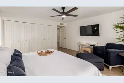 14425 N Coral Gables Drive, Phoenix, AZ 85023 - Photo 24