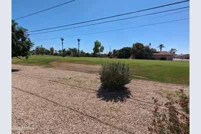 10433 W Oakmont Drive, Sun City, AZ 85351 - Photo 28