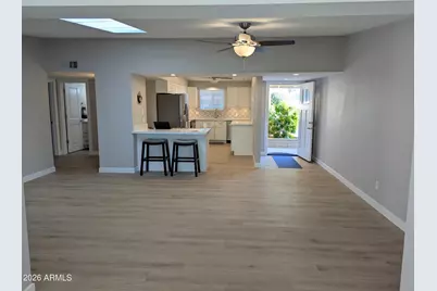 10433 W Oakmont Drive, Sun City, AZ 85351 - Photo 6