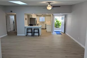 10433 W Oakmont Dr, Sun City, AZ 85351 - Photo 6