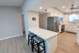 10433 W Oakmont Dr, Sun City, AZ 85351 - Photo 10