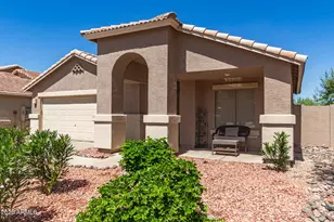 2730 E Valencia Dr, Phoenix, AZ 85042 - Photo 2