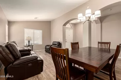 2730 E Valencia Drive, Phoenix, AZ 85042 - Photo 8