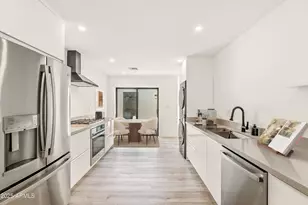 7113 E McDonald Dr, Paradise Valley, AZ 85253 - Photo 10