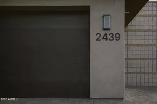 2439 W Donatello Dr, Phoenix, AZ 85086 - Photo 30