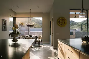 2439 W Donatello Dr, Phoenix, AZ 85086 - Photo 10