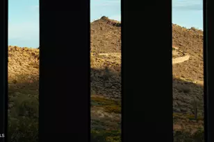 2439 W Donatello Dr, Phoenix, AZ 85086 - Photo 18