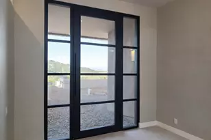 2439 W Donatello Dr, Phoenix, AZ 85086 - Photo 38